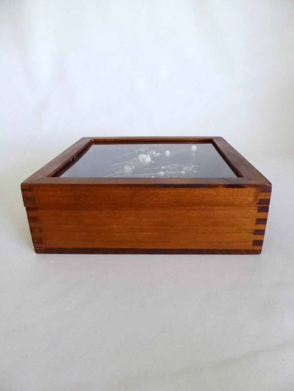 NEW VOODOO DOLL PIN DISPLAY BOX HANDCRAFTED PROP ODDITY CURIOSITIES - Picture 16 of 16